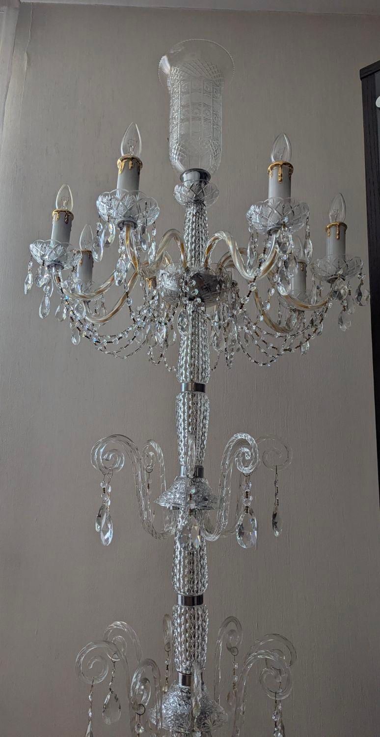 آباژور کنار سالنی کریستال ۳ طبقه ۸ شاخه لاله دار|چراغ خواب و آباژور|تهران, پاسداران|دیوار