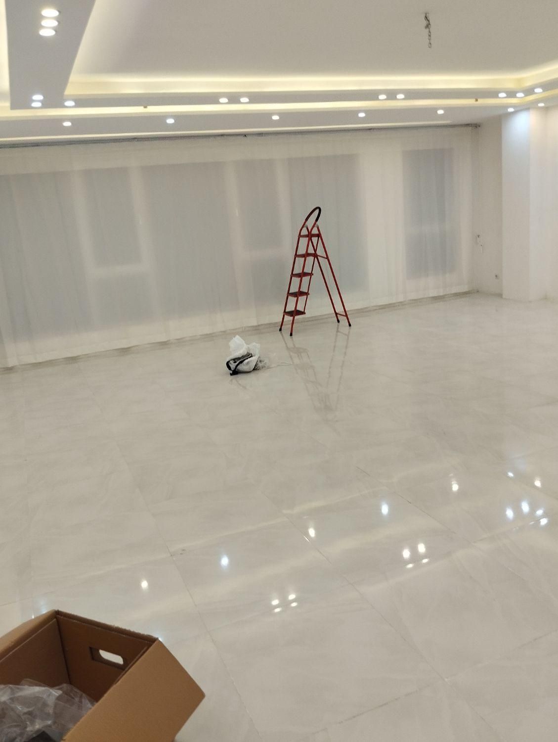 نظافت منزل راه پله لابی پارگینگ خانه باغ وغیره...|خدمات نظافت|همدان, |دیوار