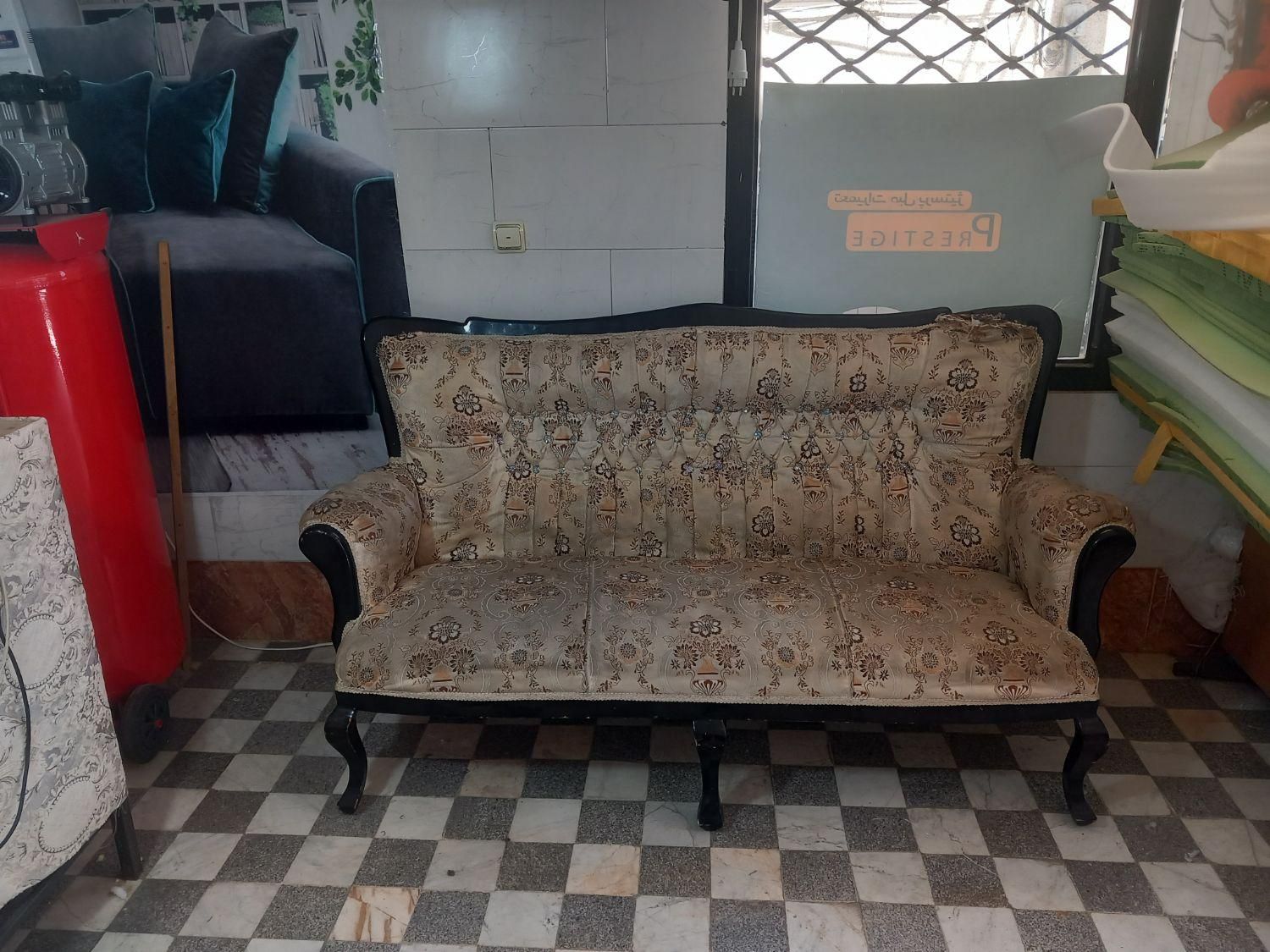 تعمیرات مبل پرستیژ( استیل راحتی کلاسیک)|خدمات پیشه و مهارت|فردیس, منظریه|دیوار