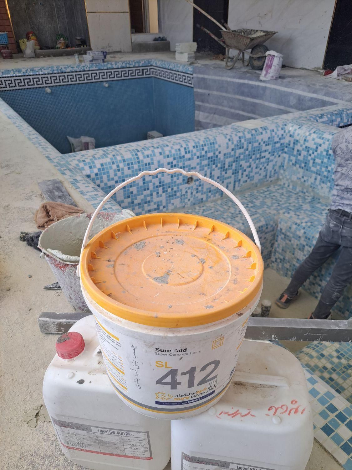 عایق دوجزیی الاستیک بالا (پایه سیمانی ) بدون ترک|عمده‌فروشی|تبریز, |دیوار