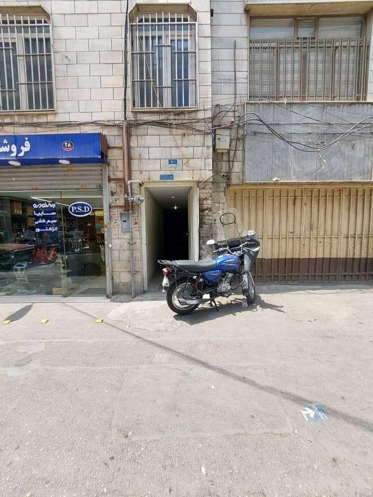 فروش واحد اداری تک برگ سند ۶۶متر|فروش دفتر کار، اتاق اداری، مطب|تهران, بهارستان|دیوار