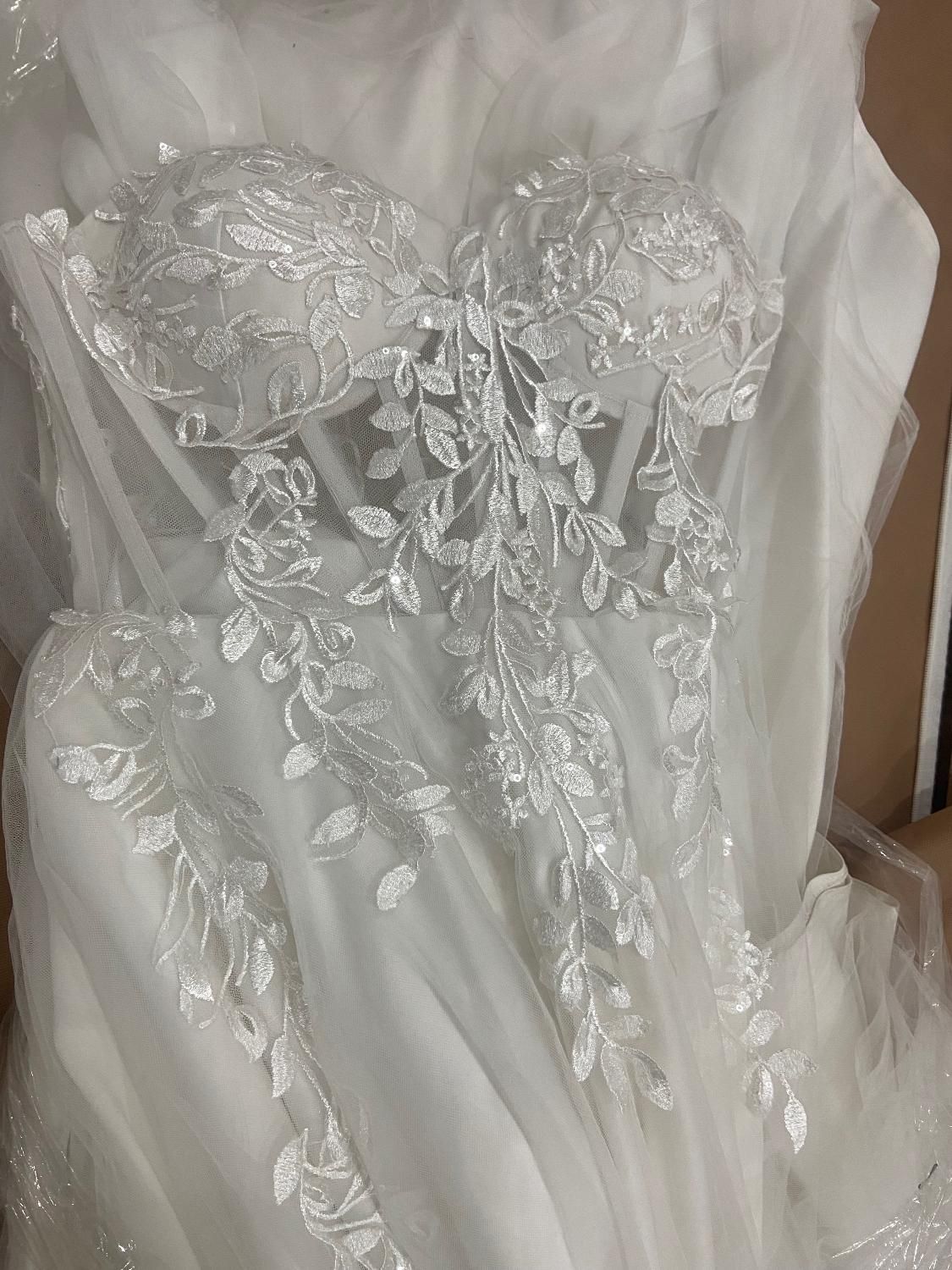 لباس عروس|لباس|کرج, گوهردشت|دیوار