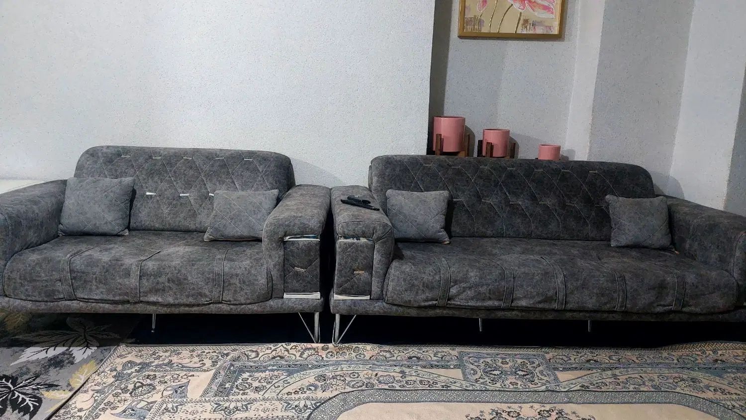 مبل چستر درحد نو|مبلمان خانگی و میز عسلی|رشت, کوی غلام نیا|دیوار