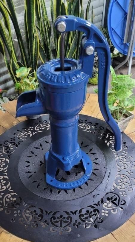 تلمبه دستی آب چدنی اصیل|مصالح و تجهیزات ساختمان|رشت, معلم|دیوار