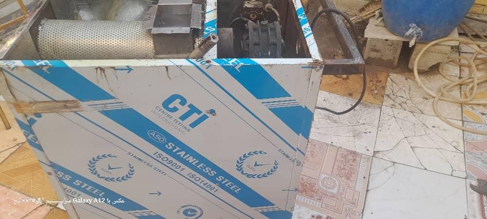 دستگاه آبمیوه گیری صنعتی|آبمیوه‌گیر و آب‌مرکبات‌گیر|بندر ماهشهر, |دیوار