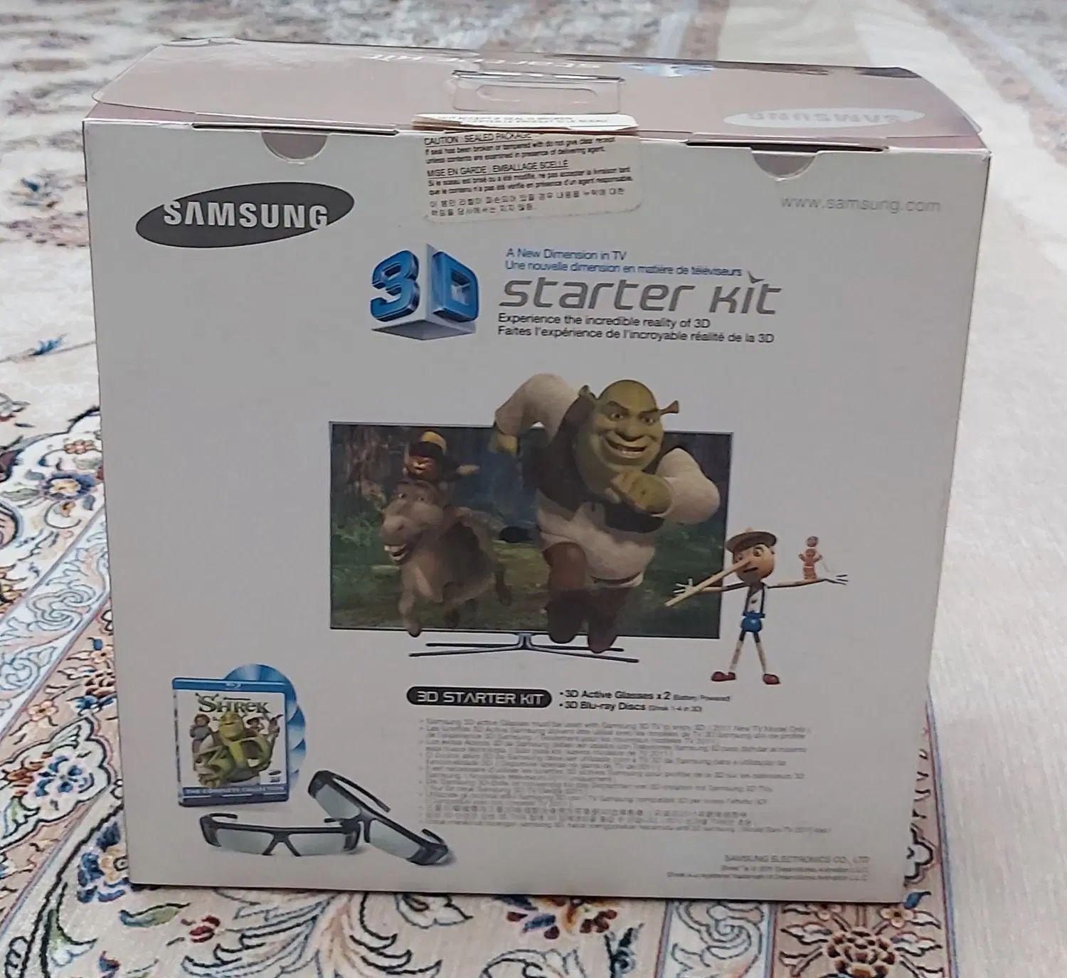 عینک سه بعدی سامسونگ بهمراه ۴ عدد دیسک blu-ray|تلویزیون و پروژکتور|تهران, فردوس|دیوار