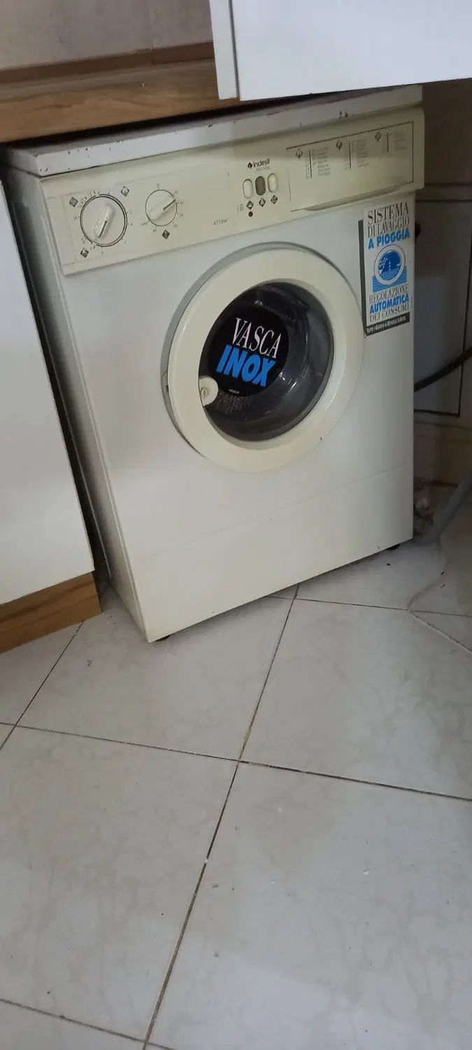 ماشین لباسشویی ایندزیت - Indesit|ماشین لباسشویی و خشک‌کن لباس|مشهد, رضاشهر|دیوار