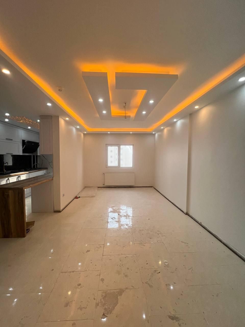 فاز۱۱ پردیس طبقه ۸ ویودار تک بلوک قابل سکونت|فروش آپارتمان|پردیس, فاز ۱۱|دیوار