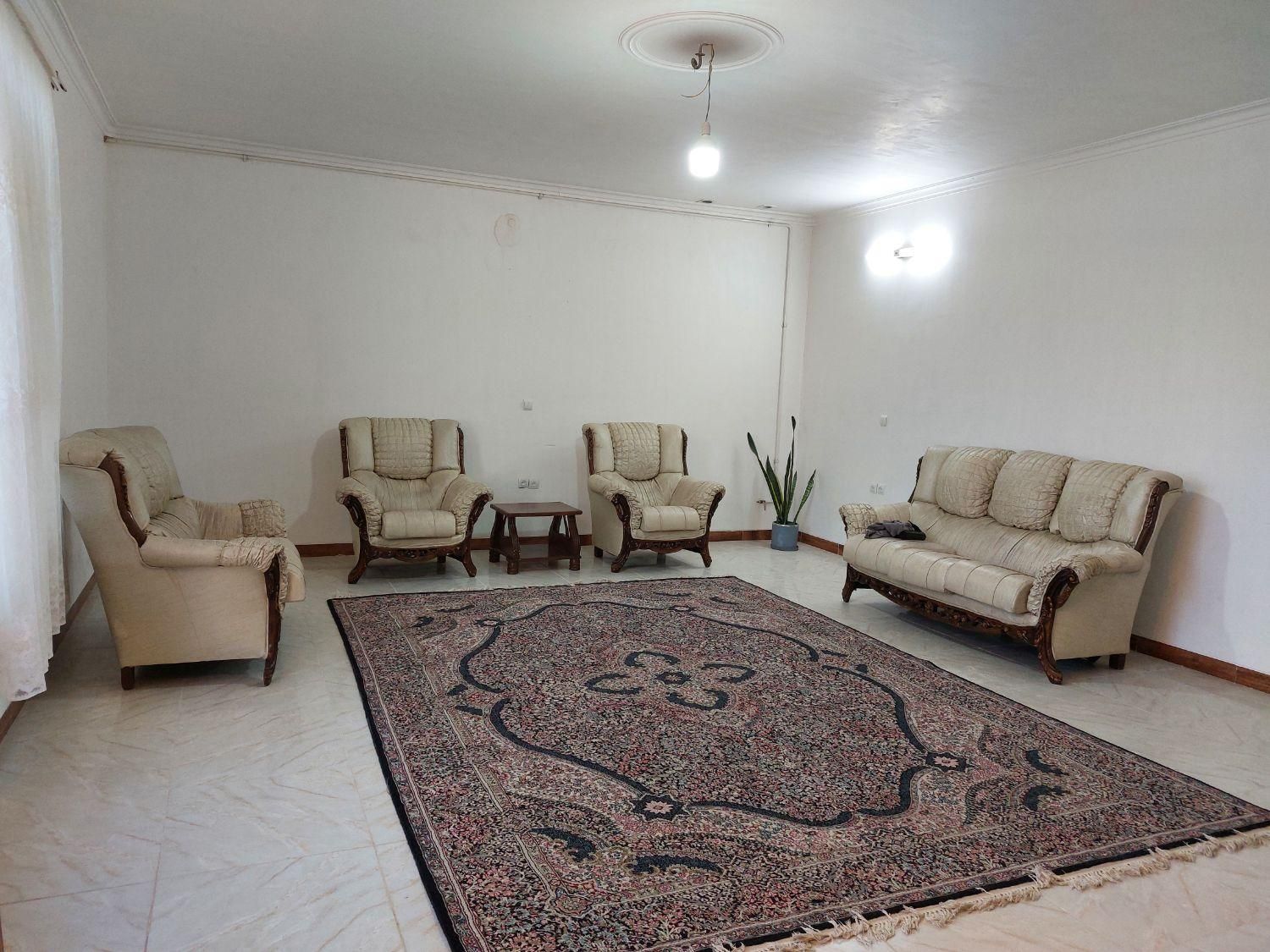 اجاره ویلا باغ هفت باغ کد ۰۳|اجارهٔ کوتاهمدت ویلا و باغ|کرمان, |دیوار