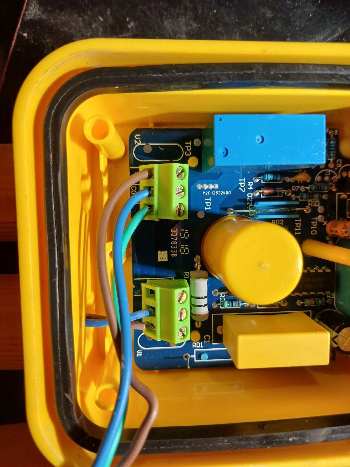 تعمیر پمپ آب حفاری و نصب شیرآلات لوله کشی آب|خدمات پیشه و مهارت|اهواز, شهرک حفاری|دیوار