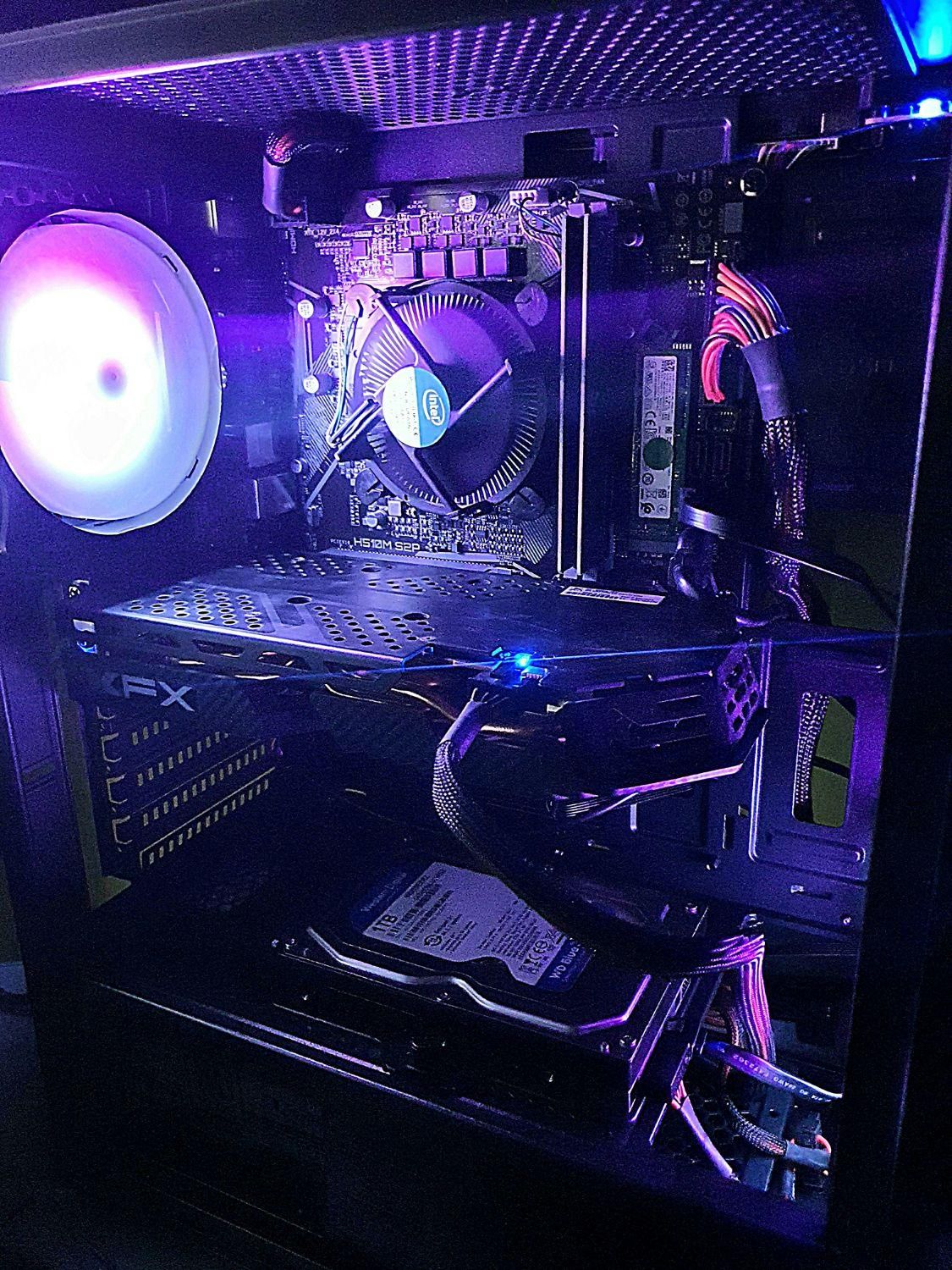 کیس ۸هسته‌ای همرده نسل 10 رم 16 گرافیک RX 470|رایانه رومیزی|مشهد, جانباز|دیوار