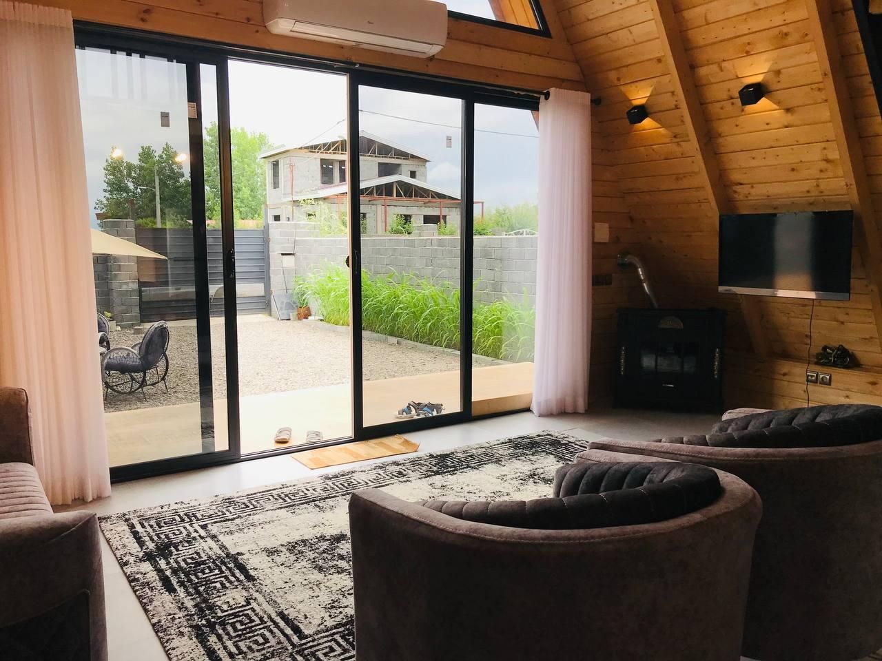 اجاره روزانه/ویلا سویسی مدرن|اجارهٔ کوتاهمدت ویلا و باغ|لاهیجان, لیالستان|دیوار