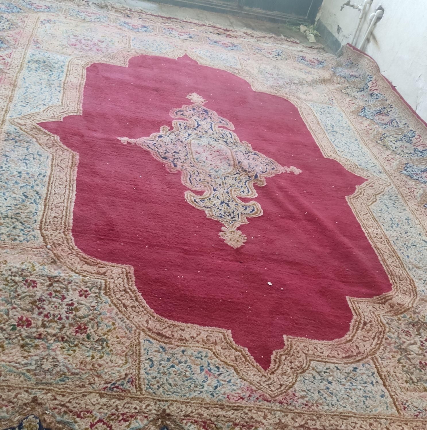 خرید و فروش فرش دستباف کرمانی درب منزل|فرش|کرمان, |دیوار