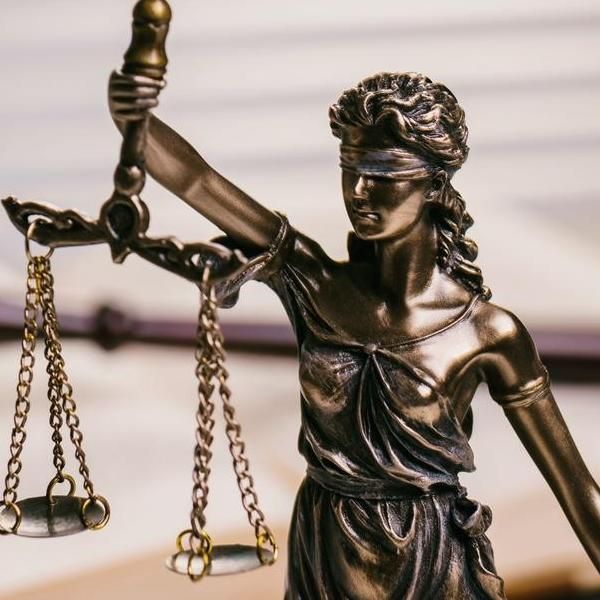 وکیل پایه یک دادگستری - مشاوره تخصصی|خدمات مالی، حسابداری، بیمه|رشت, رودباری|دیوار