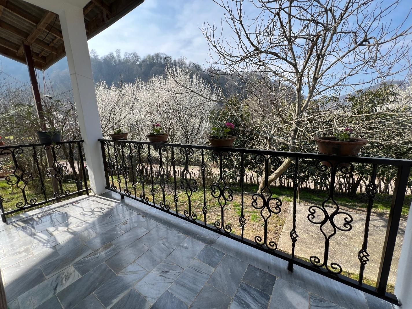 اجاره ویلای روستایی|اجارهٔ کوتاه‌مدت ویلا و باغ|آستارا, |دیوار