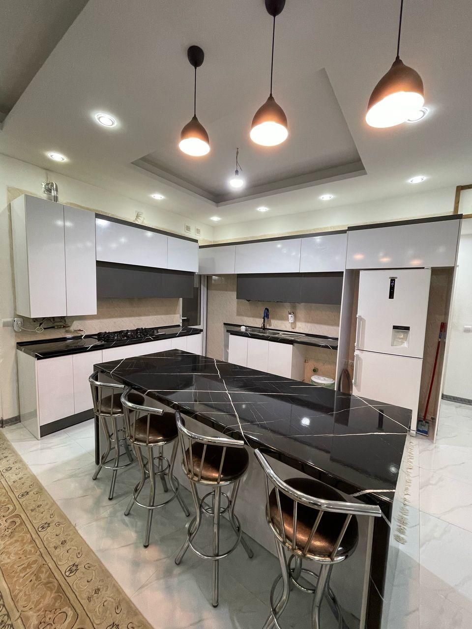 ویلا استخردار فول امکانات|اجارهٔ کوتاهمدت ویلا و باغ|شهریار, |دیوار