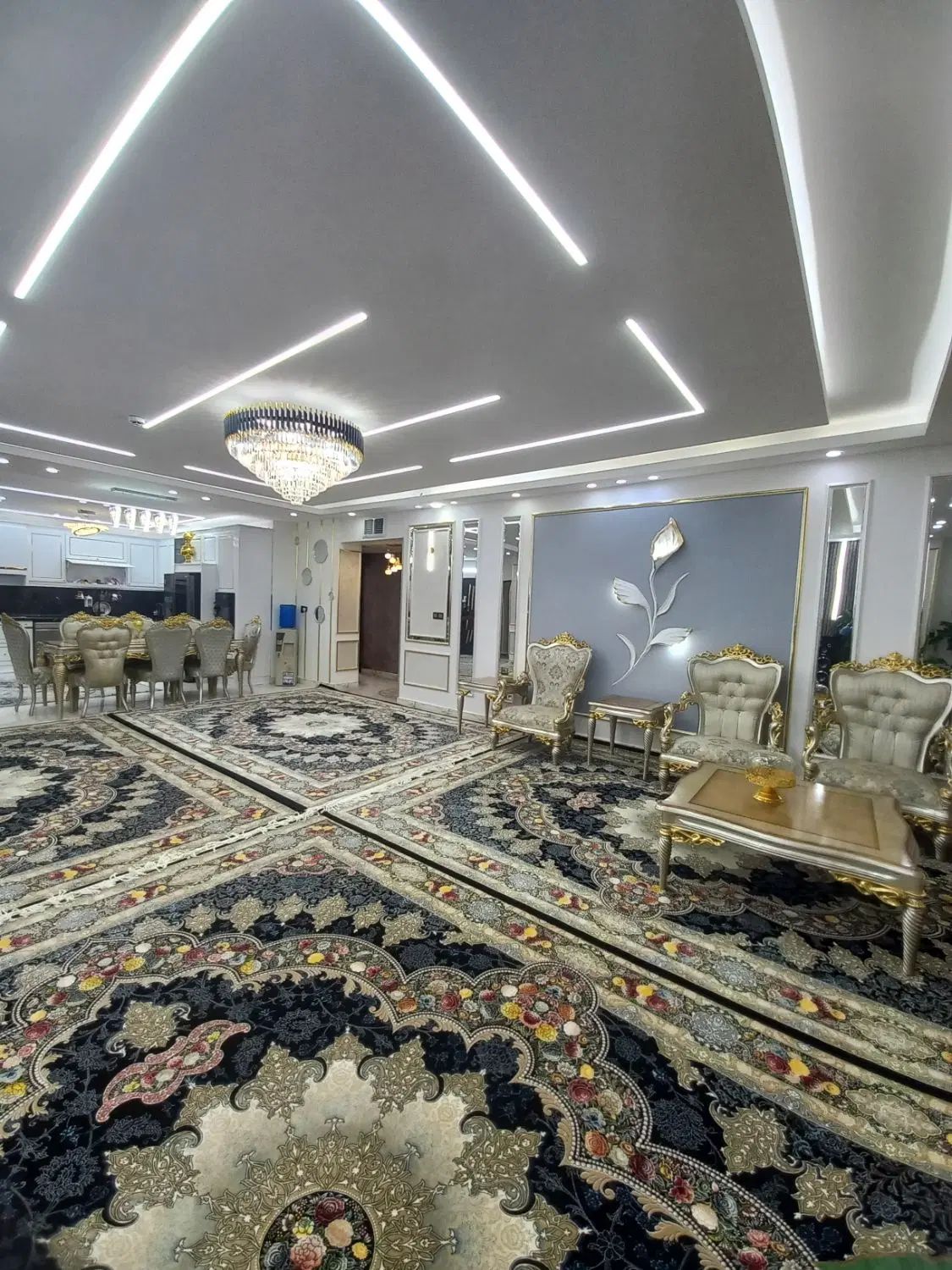 آپارتمان ۲۴۰ متری/ پیامبراعظم زیباشهر/حیاط دار|فروش آپارتمان|زاهدان, |دیوار