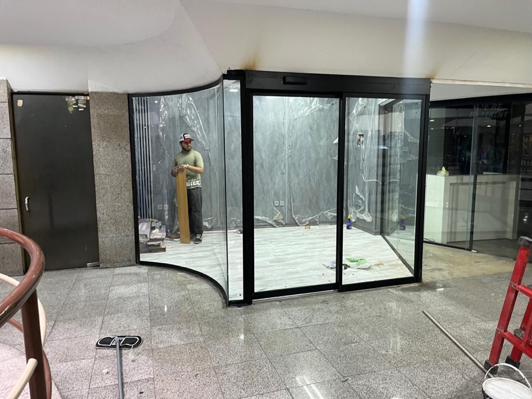 شیشه بری سکوریت پارتیشن اینه دوجداره درب اتومات|خدمات پیشه و مهارت|تهران, نیروی هوایی (پیروزی)|دیوار