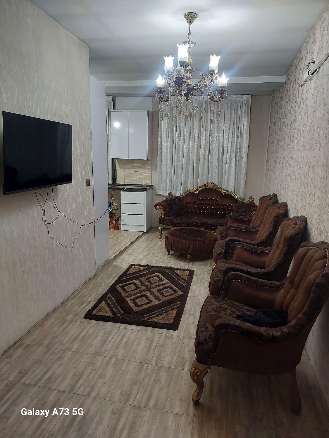 آپارتمان شیک درمیدان نماز|اجارهٔ کوتاهمدت آپارتمان و سوئیت|شهریار, شهریار|دیوار