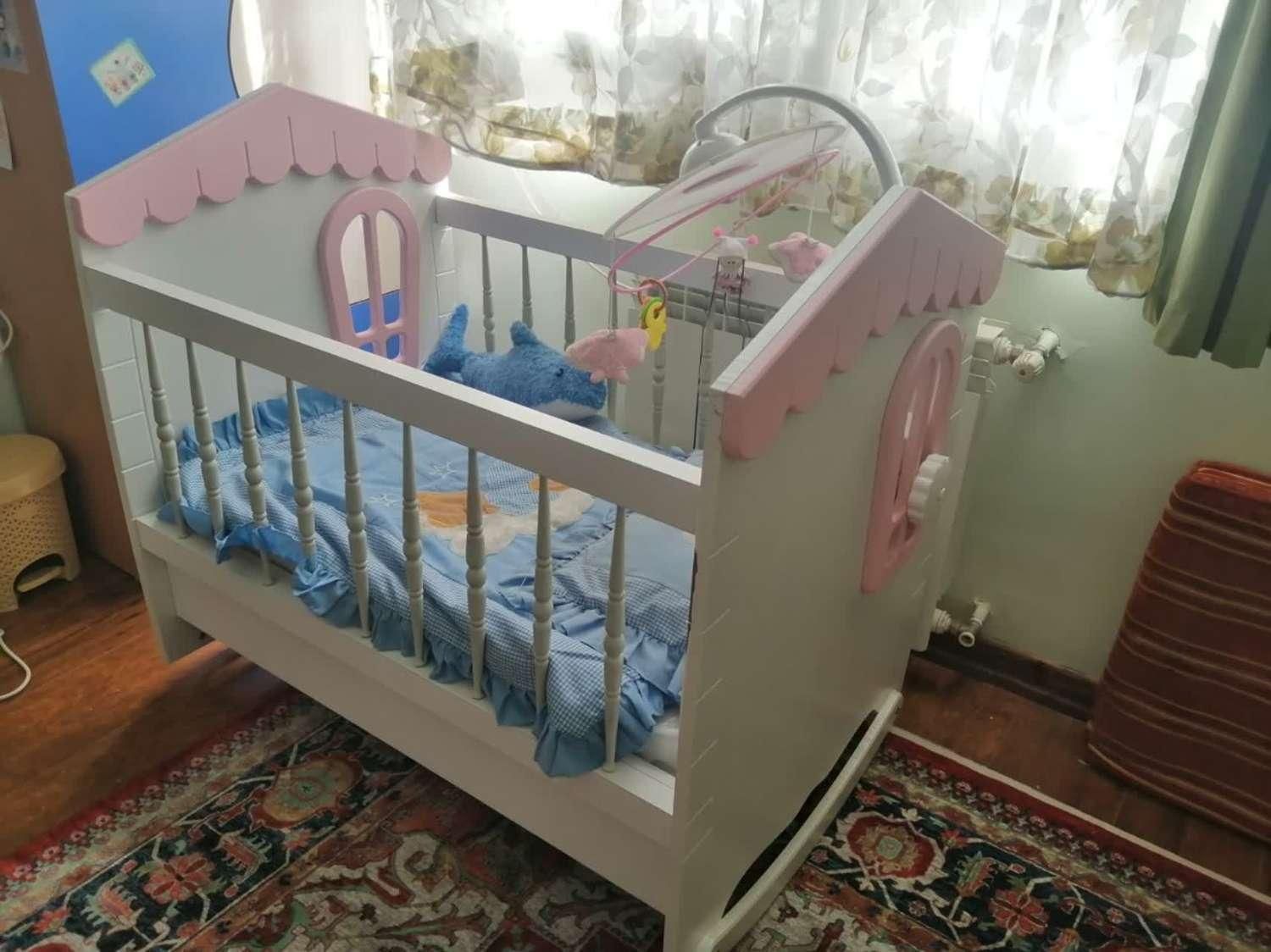 تخت کودک|تخت و صندلی بچه|تهران, استخر|دیوار