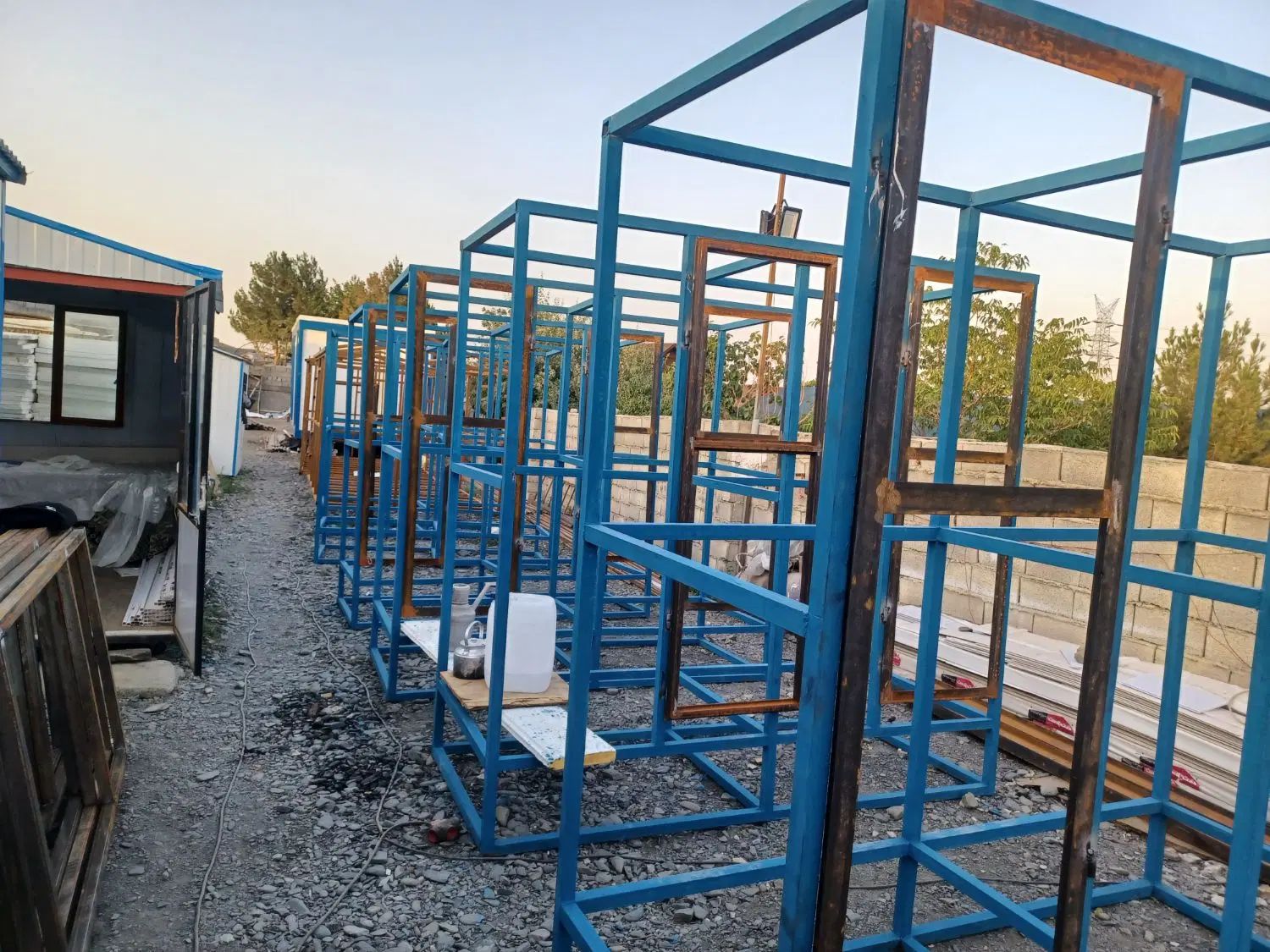نیروی کار ماهر و نیمه ماهر|استخدام صنعتی، فنی، مهندسی|مشهد, وکیل‌آباد|دیوار