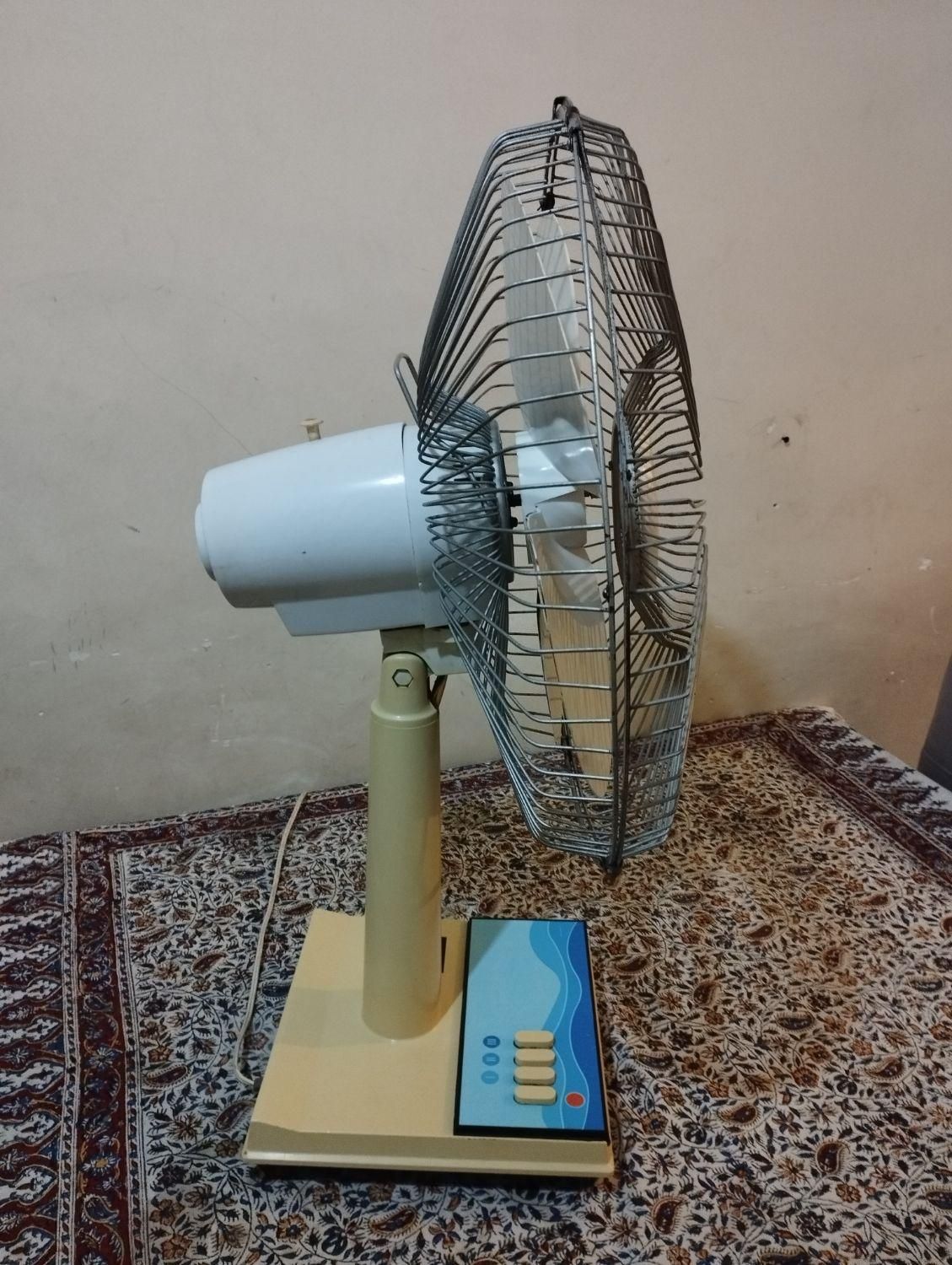 پنکه پارس خزر|پنکه و تصفیه‌کنندهٔ هوا|اردبیل, |دیوار