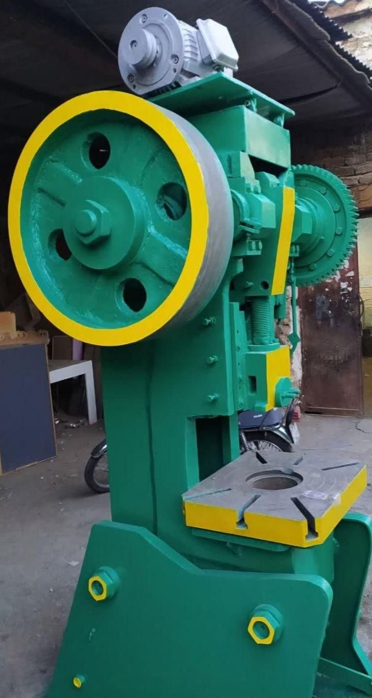 پرس ضربه ای ۴۰ تن|ماشینآلات صنعتی|قم, شاه ابراهیم|دیوار