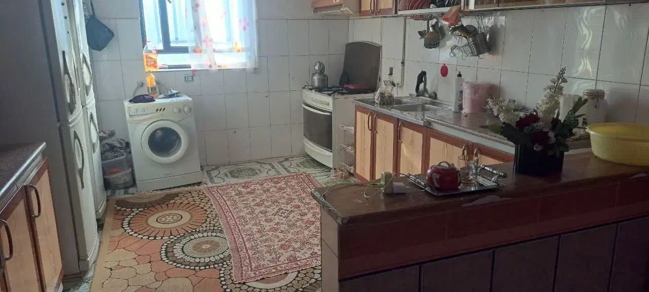 آپارتمان ۱۰۰متر/شهرک امام سجاد/راه جدا/ط اول/دو خ|اجارهٔ آپارتمان|نهاوند, |دیوار