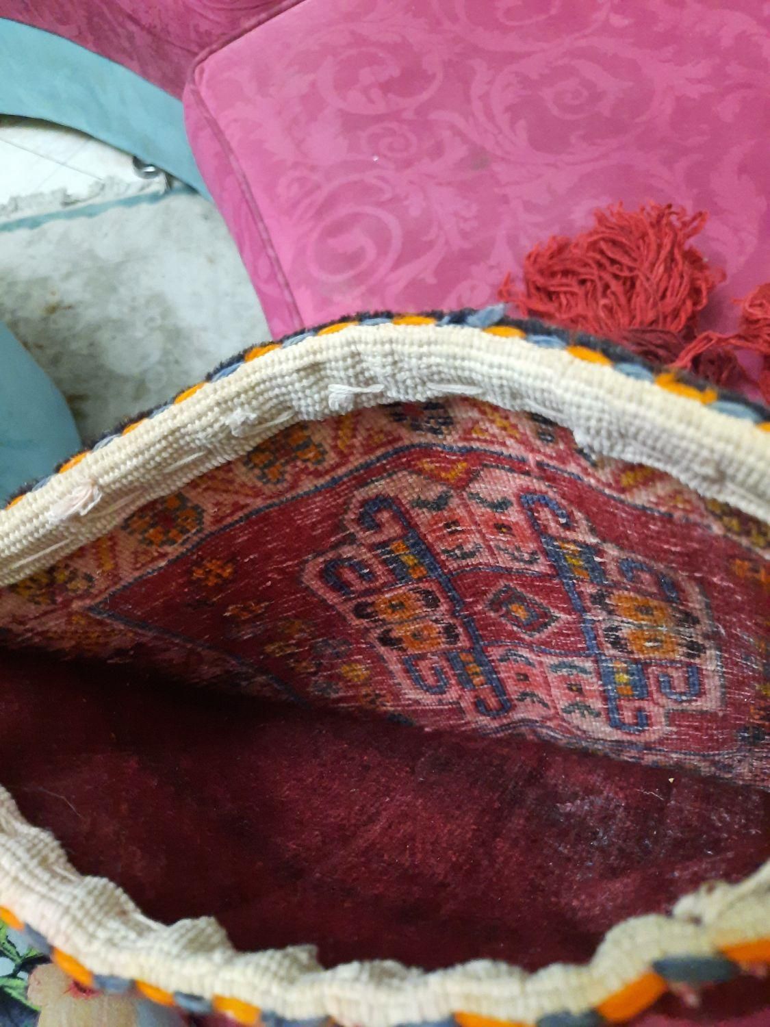 کیف دست باف طرح گبه روی دیوارهم میشه استفاده بشه|گلیم، جاجیم، گبه|تهران, ستارخان|دیوار