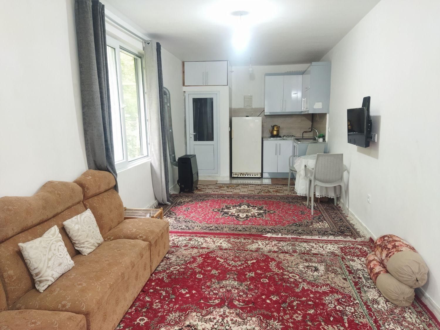 اجاره روزانه ویلا ۵۰ متری در روستای حلیمه جان|اجارهٔ کوتاهمدت ویلا و باغ|توتکابن, |دیوار