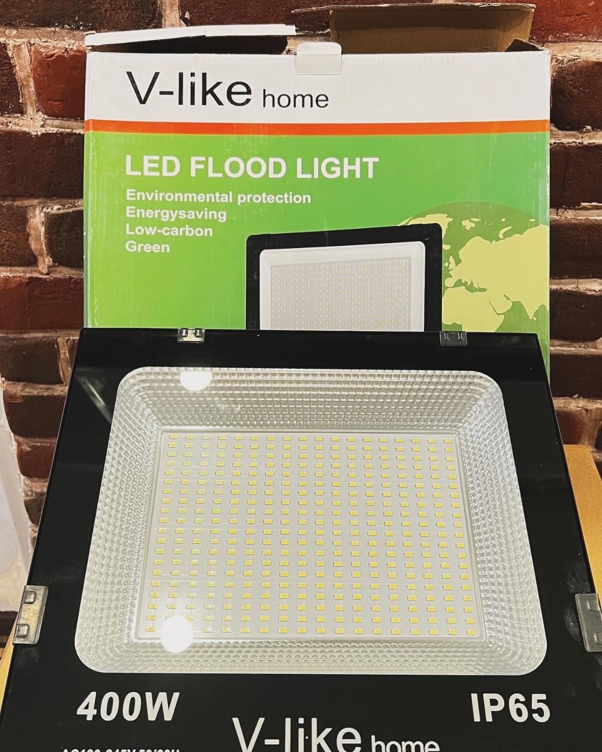 پروژکتور نو ۴۰۰ وات|لامپ و چراغ|شیراز, زرهی|دیوار