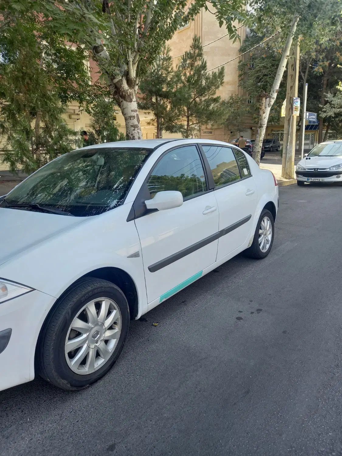 مگان 2000 اتومات مدل ۹۱ بدون رنگ|خودرو سواری و وانت|تبریز, |دیوار