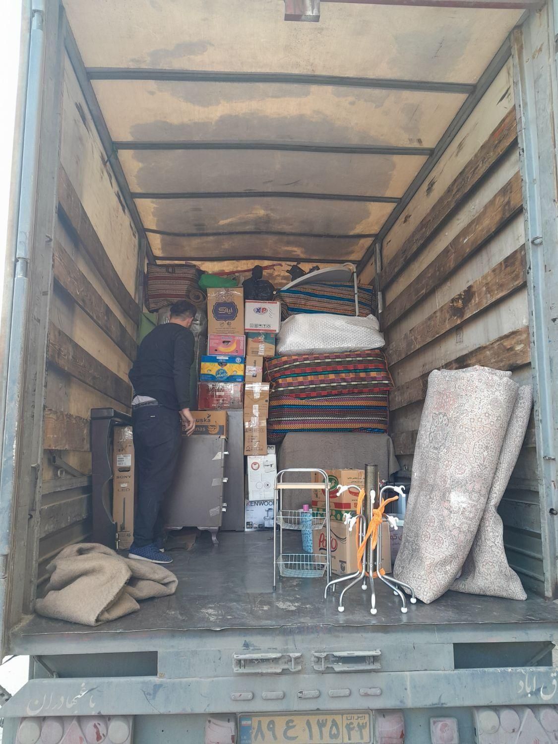 اسباب کشی منزل.حمل و جابجایی اسباب و اثاثیه.باربری|خدمات حمل و نقل|بروجرد, |دیوار