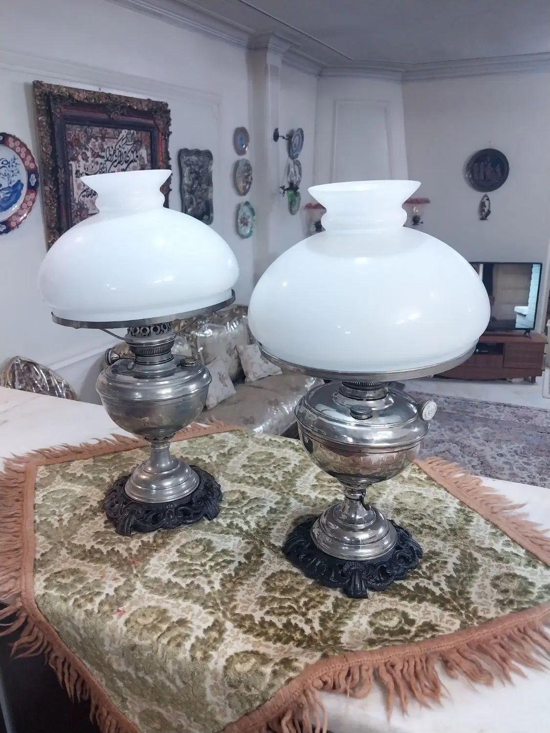 یک جفت چراغ گردسوزجگدار روسی|کلکسیون اشیاء عتیقه|تهران, نیروی هوایی (پیروزی)|دیوار