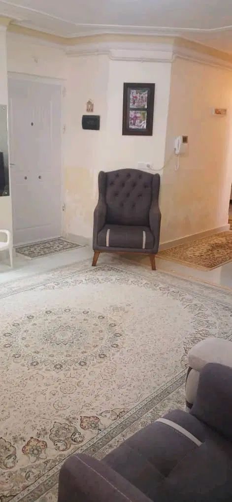 فروش ۸۰متری/پارک اختصاصی/گلسار/ سمیه ۱۲۲|فروش آپارتمان|رشت, کاکتوس|دیوار
