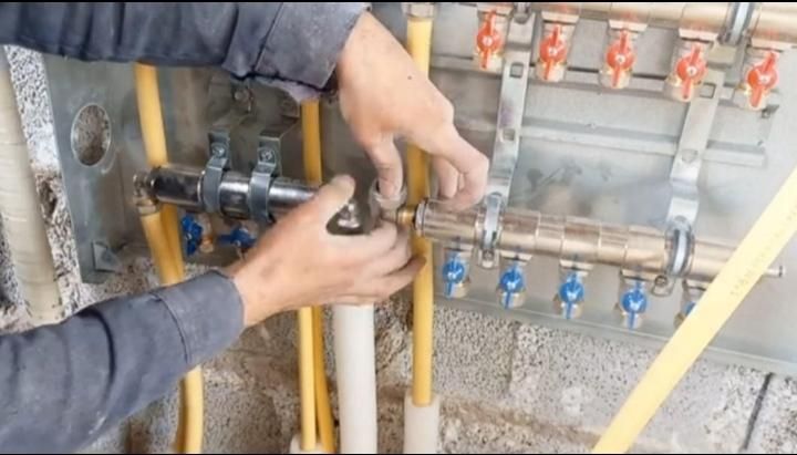 لوله کشی و تاسیسات و نصبیات ساختمان|خدمات پیشه و مهارت|خمین, |دیوار