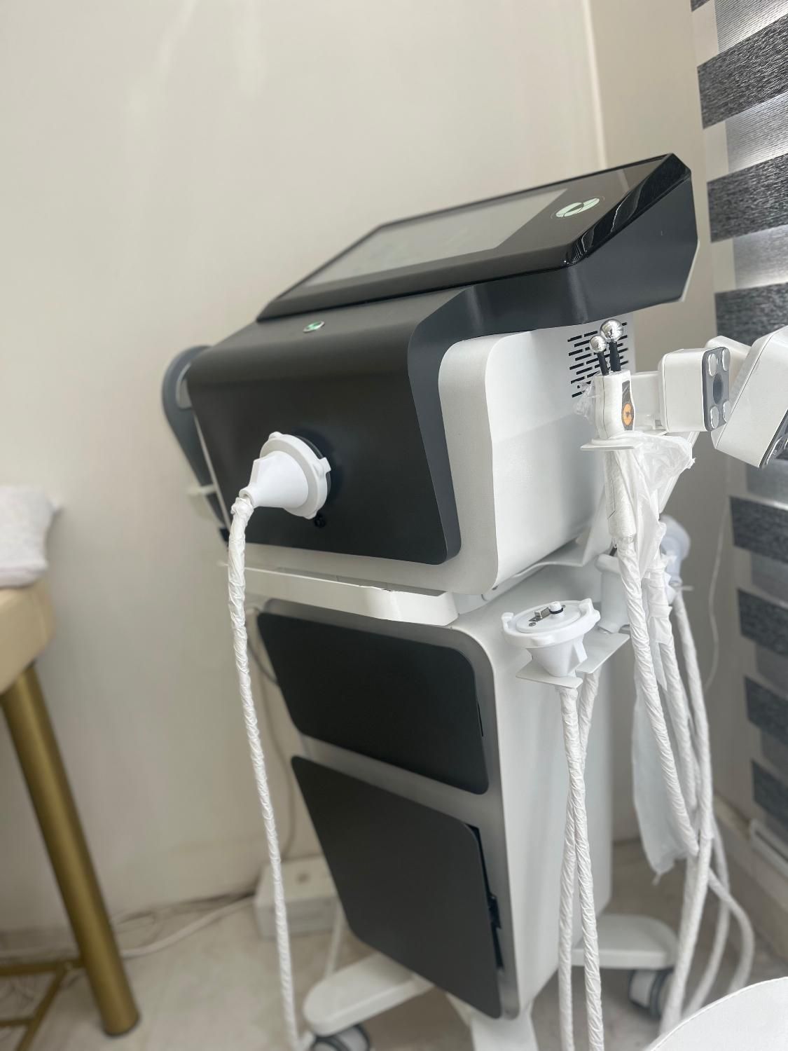 دستگاه لاغری و تناسب اندام کیلینیک|پزشکی|مشهد, احمدآباد|دیوار
