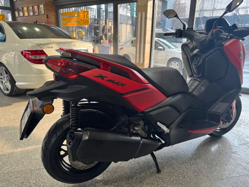 yamaha xmax|موتورسیکلت|تهران, ونک|دیوار