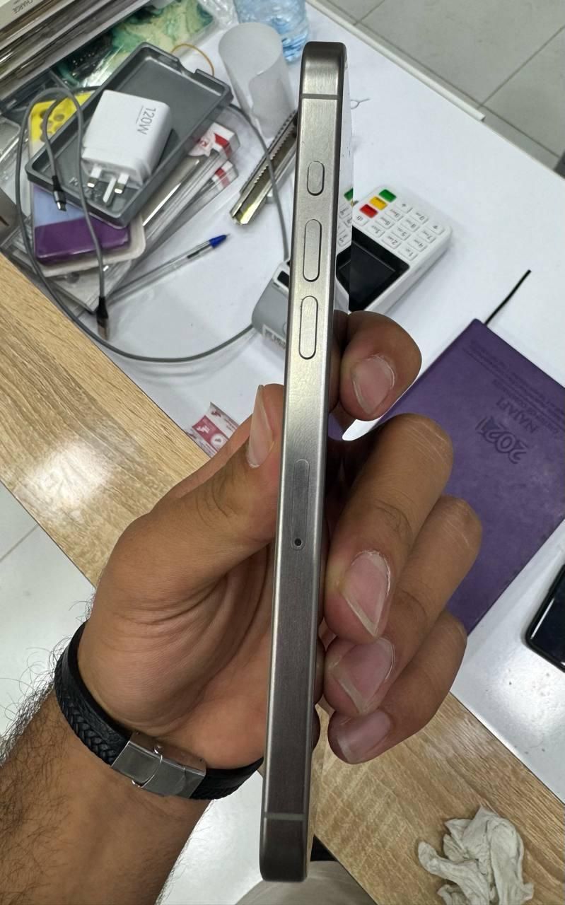 اپل iPhone 15 Pro Max با حافظهٔ ۲۵۶ گیگابایت|موبایل|لامرد, |دیوار