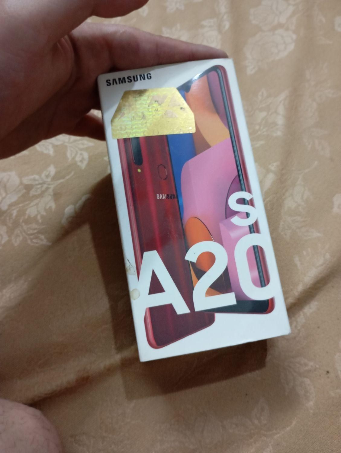 کارتن گوشی A20|موبایل|مشهد, محله طلاب|دیوار