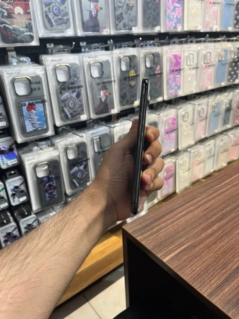 اپل iPhone 11 Pro Max با حافظهٔ ۲۵۶ گیگابایت|موبایل|تهران, گیشا|دیوار