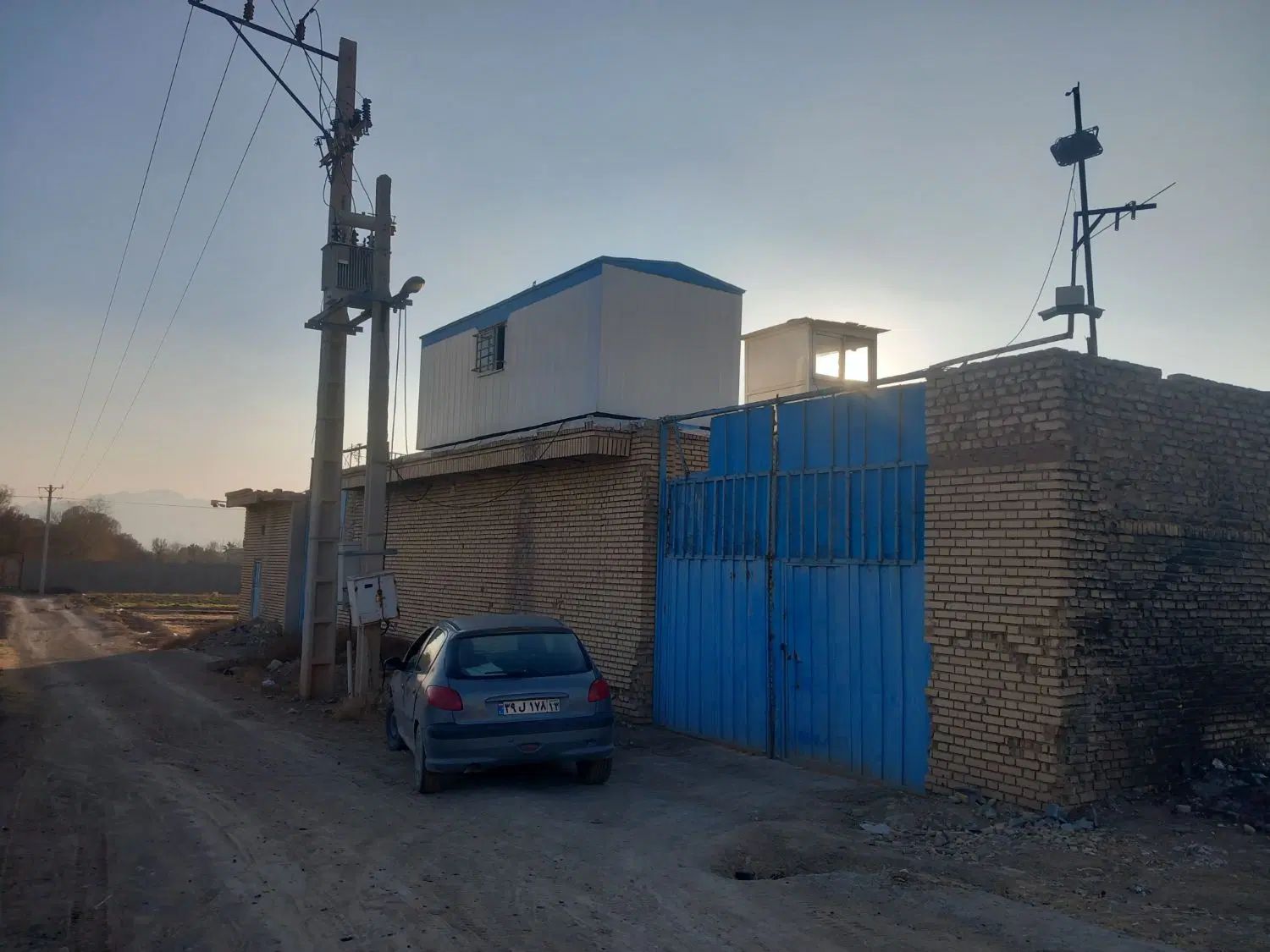 کارخانه.کارگاه قالیشویی.باغ|فروش دفتر صنعتی، کشاورزی، تجاری|اصفهان, سرشبادران|دیوار