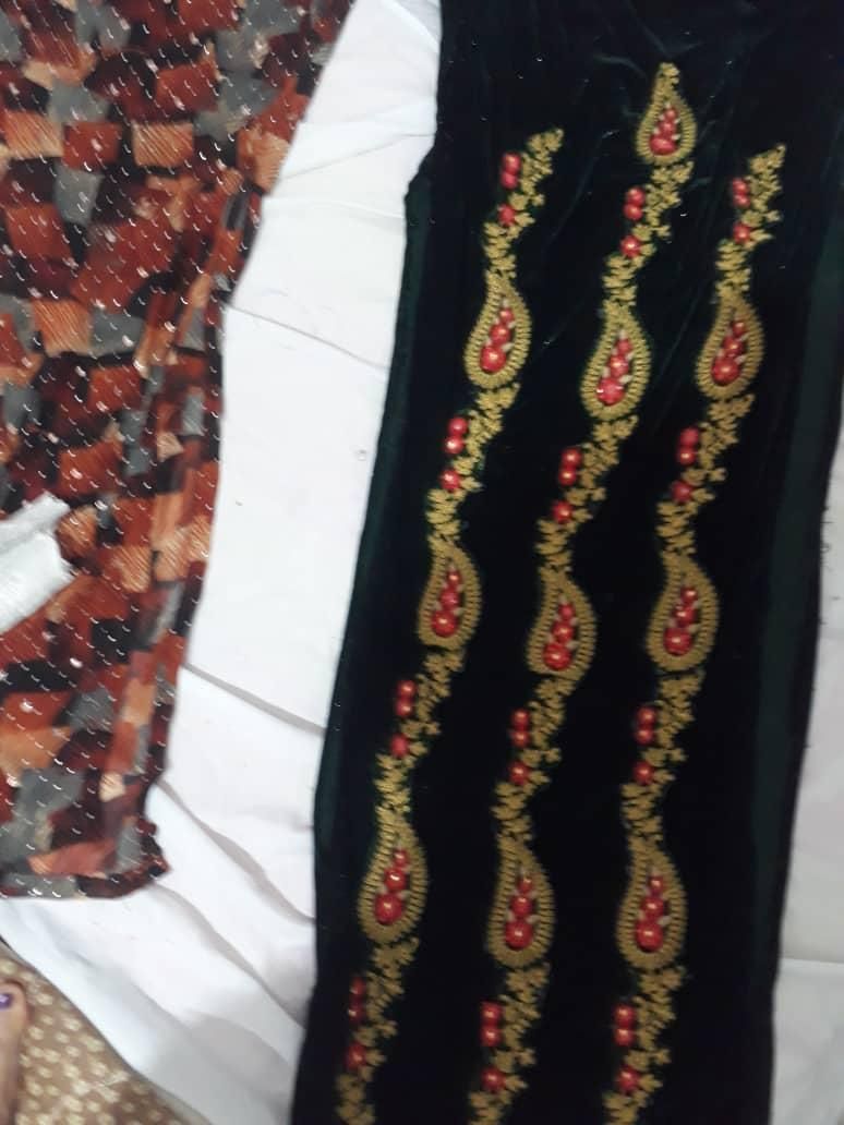 لباس محلی وسه گونی لباس|لباس|کازرون, |دیوار