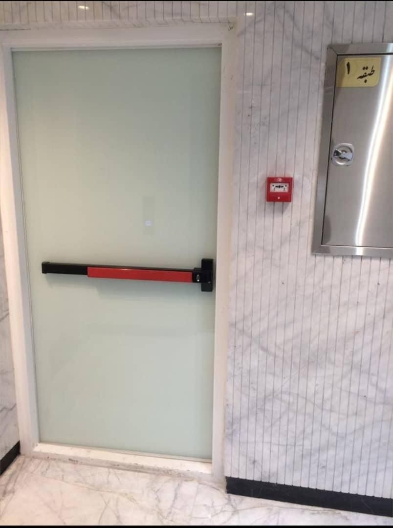 درب ضد حریق ،ضدحریق|مصالح و تجهیزات ساختمان|رشت, شهرک صنعتی|دیوار