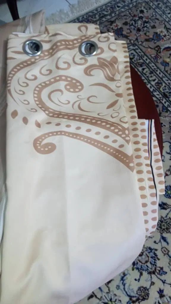 سه عدد پرده پانچ و یه والان کنار پرده ای و  حریر|حراج|تهران, جنت‌آباد جنوبی|دیوار