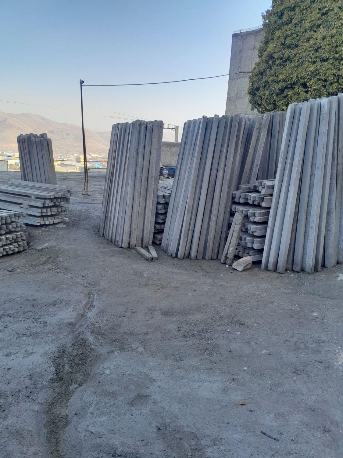 پایه فنس بتنی .فنس‌ .حلقه چاه .سرچاه|مصالح و تجهیزات ساختمان|سنندج, |دیوار