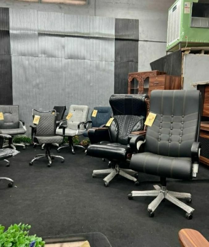 صندلی اداری دوخت دار ۲۰۲۵|دفتر کار|رشت, پیرکلاچای|دیوار