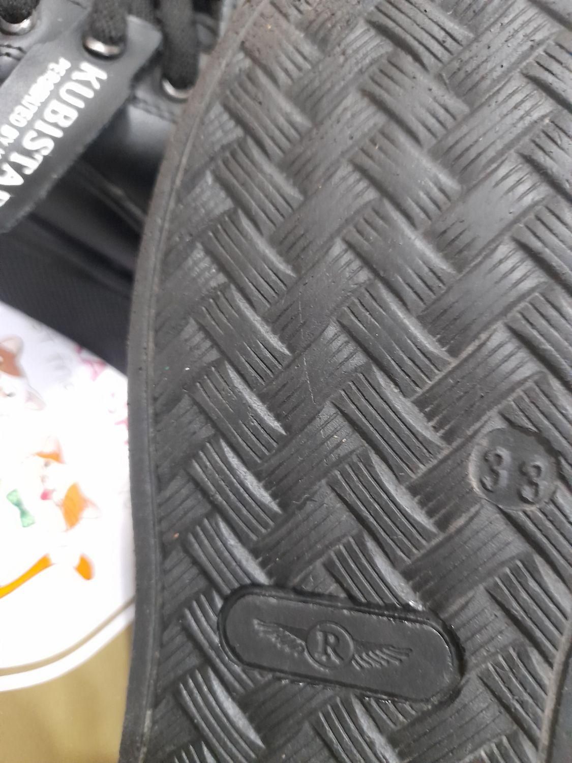 کفش اسپرت سایز ۳۳|کیف، کفش، کمربند|اندیمشک, |دیوار