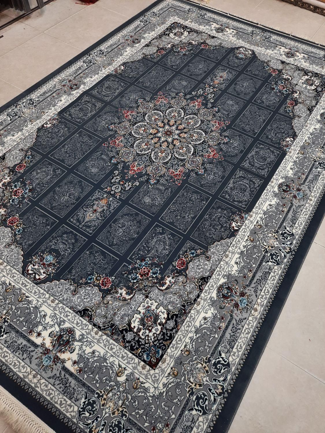 فرش۷۰۰شانه اصل پاتریس تبریز پرمیس|فرش|تبریز, |دیوار