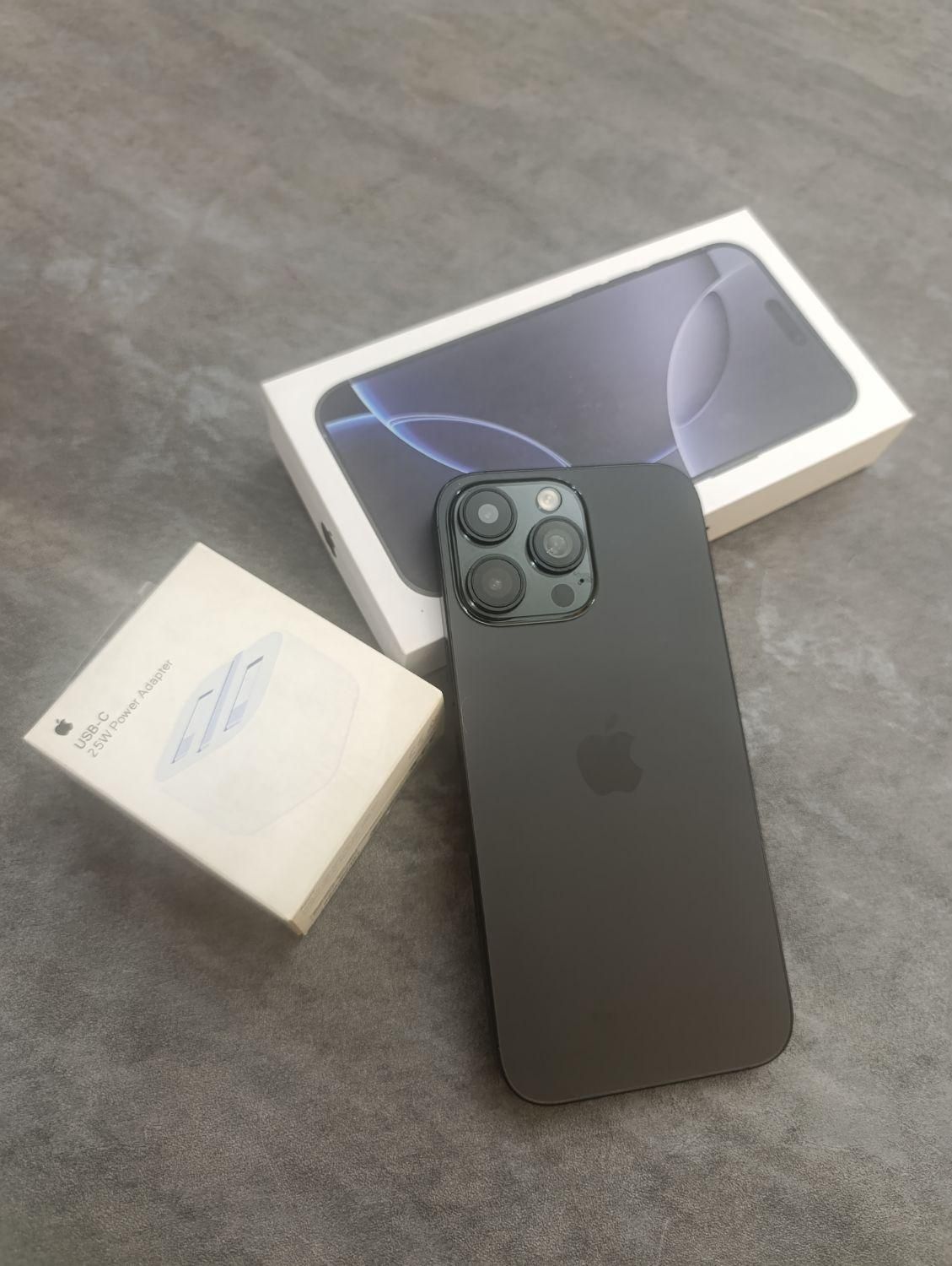 اپل iPhone 16 Pro با حافظهٔ ۱ ترابایت|موبایل|اهواز, پادادشهر|دیوار